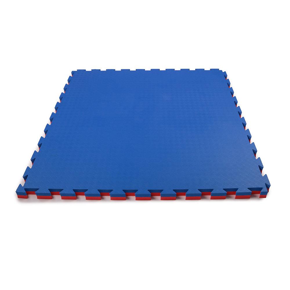 Martial arts mat standard blue and red side view