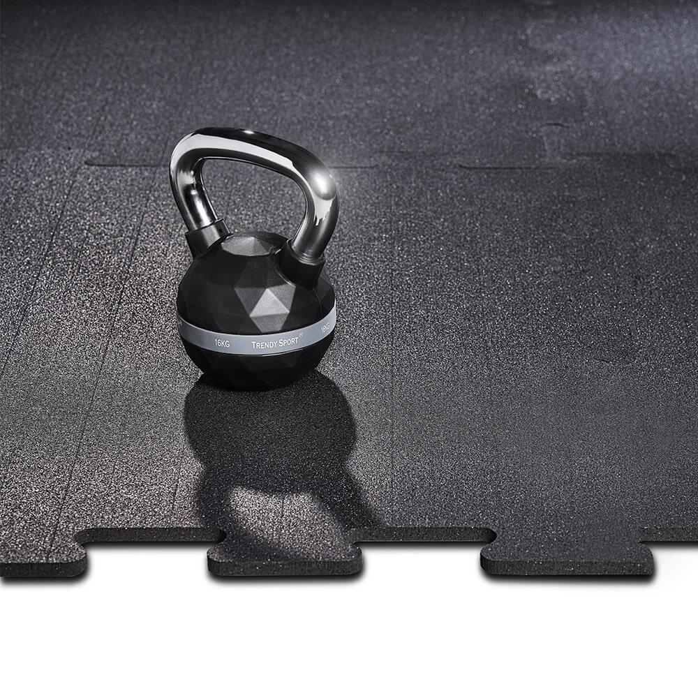Floor protection mat rubber Segura Puzzle Anthracite detail picture with Kettlebell on mats